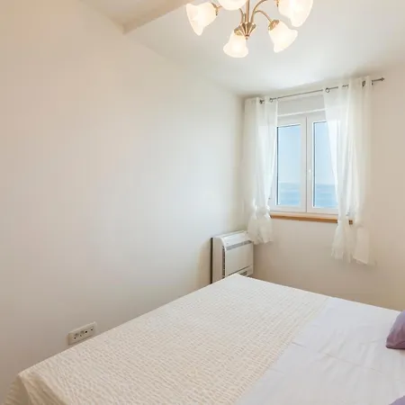 Apartman Belo Horizonte, With Pool & Sea View Split