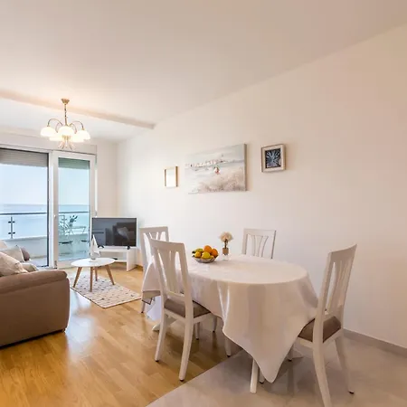Belo Horizonte, With Pool & Sea View Apartman Split