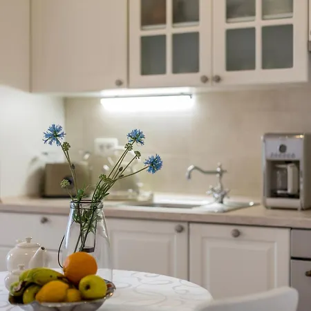 Apartman Belo Horizonte, With Pool & Sea View Split