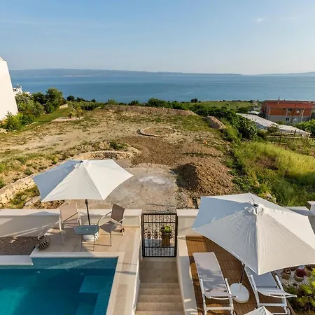 Luxury Horizonte With Swimming Pool *