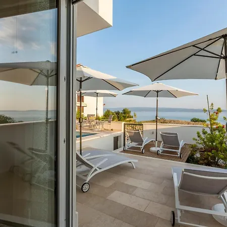 Apartment Luxury Horizonte With Swimming Pool