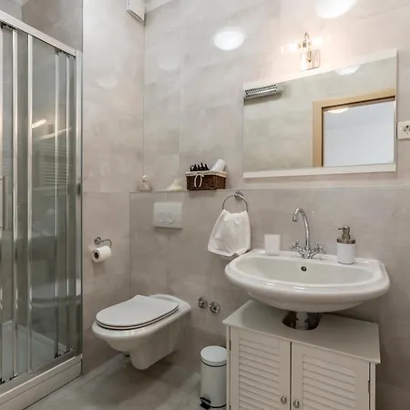 Luxury Horizonte With Swimming Pool Сплит