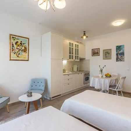 Luxury Horizonte With Swimming Pool Appartamento Spalato