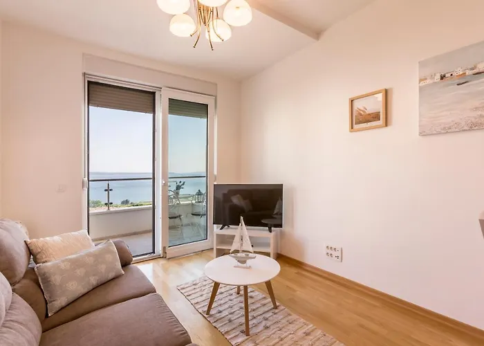 Luxury Horizonte With Swimming Pool Apartment