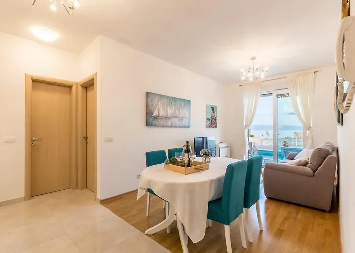 Luxury Horizonte With Swimming Pool Apartment