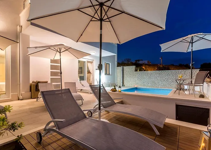 Luxury Horizonte With Swimming Pool Apartment